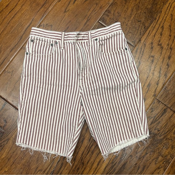 Madewell White and Brown Bermuda Shorts - Picture 1 of 6